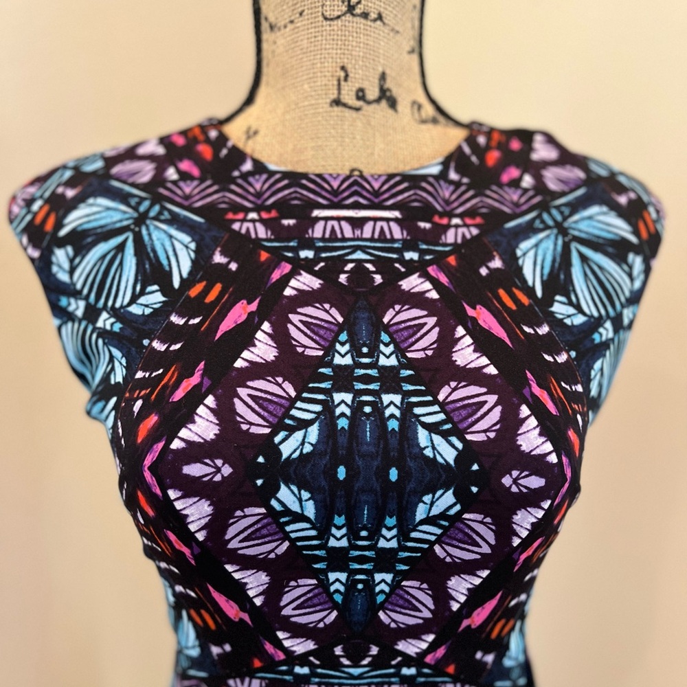 Vince Camuto Midi Dress